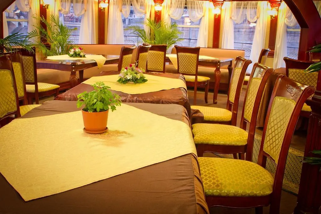 Bogdan Khmelnytskyi Hotel Kyiv
