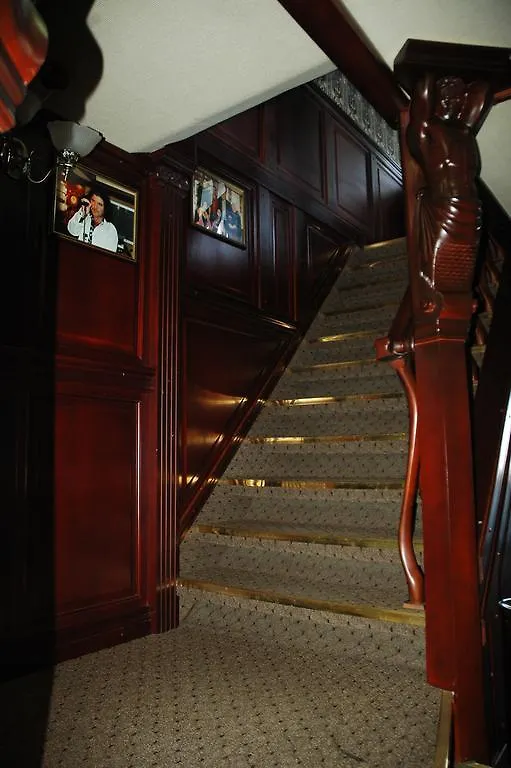 Bogdan Khmelnytskyi Hotel Kyiv