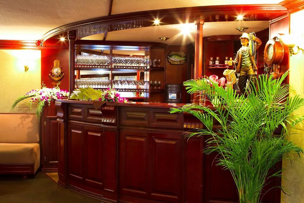 Bogdan Khmelnytskyi Hotell Kiev