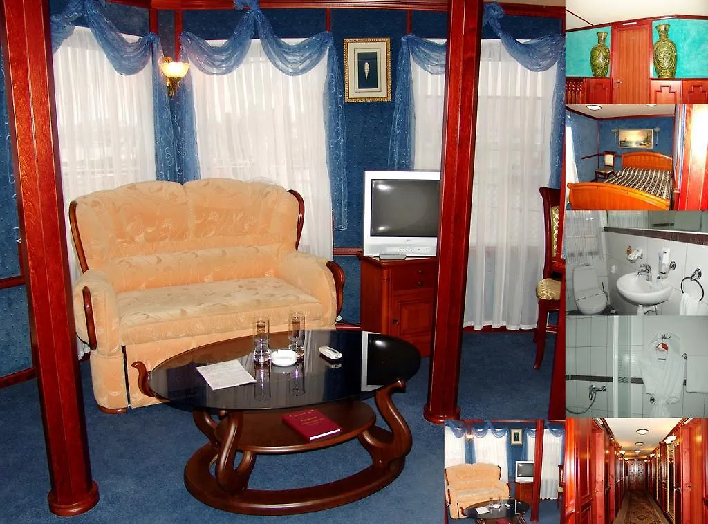***  Bogdan Khmelnytskyi Hotell Kiev Ukraina